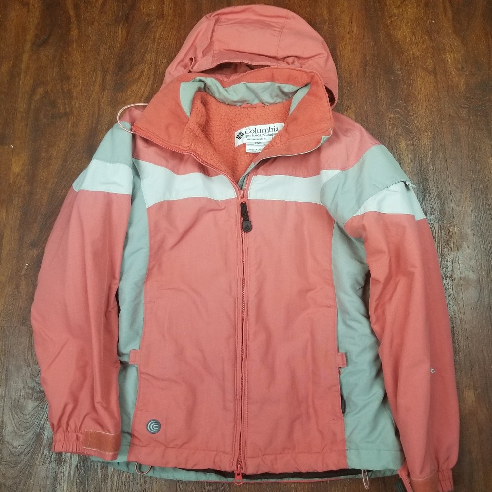 3/$30 Columbia jacket size xs